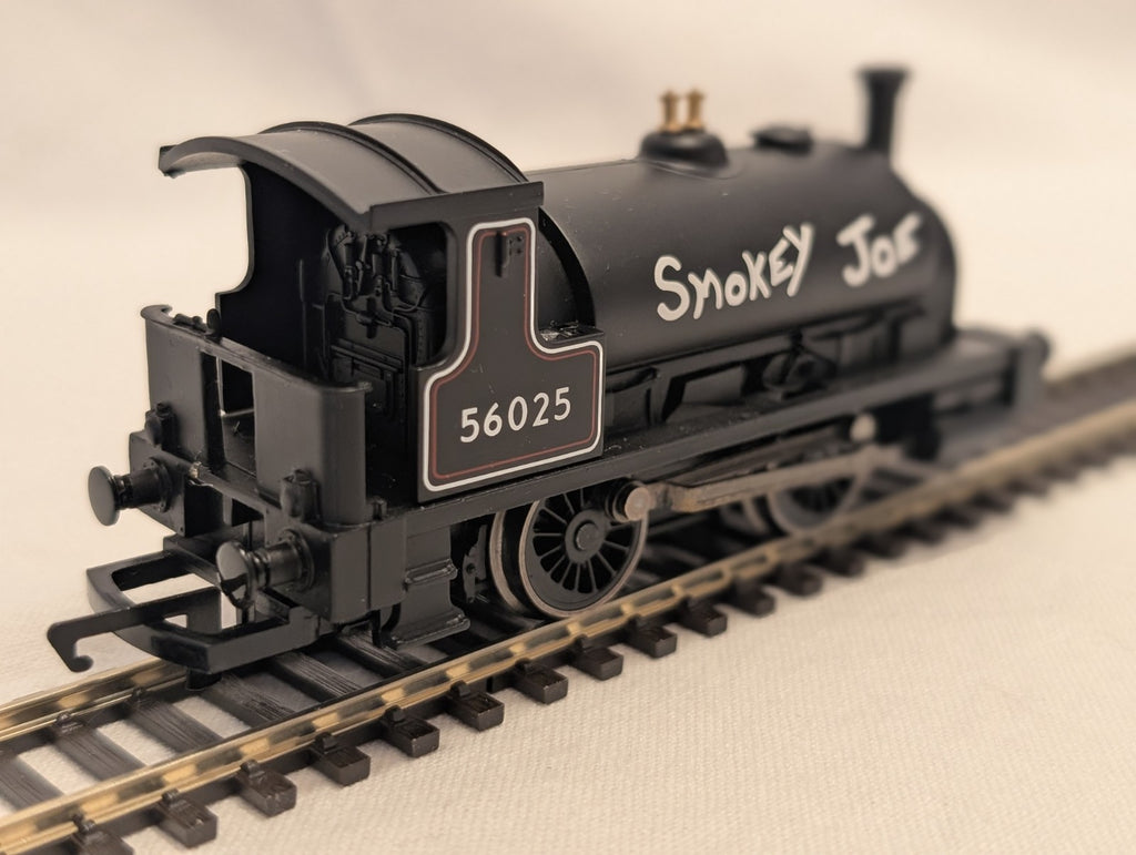 Hornby R3064 OO Gauge BR Class 264 “Smokey Joe” 0-4-0ST