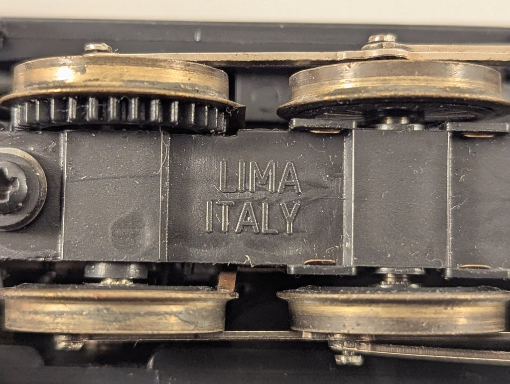 Lima GWR Class 45xx 2-6-2T “Small Prairie” GWR Unlined Green