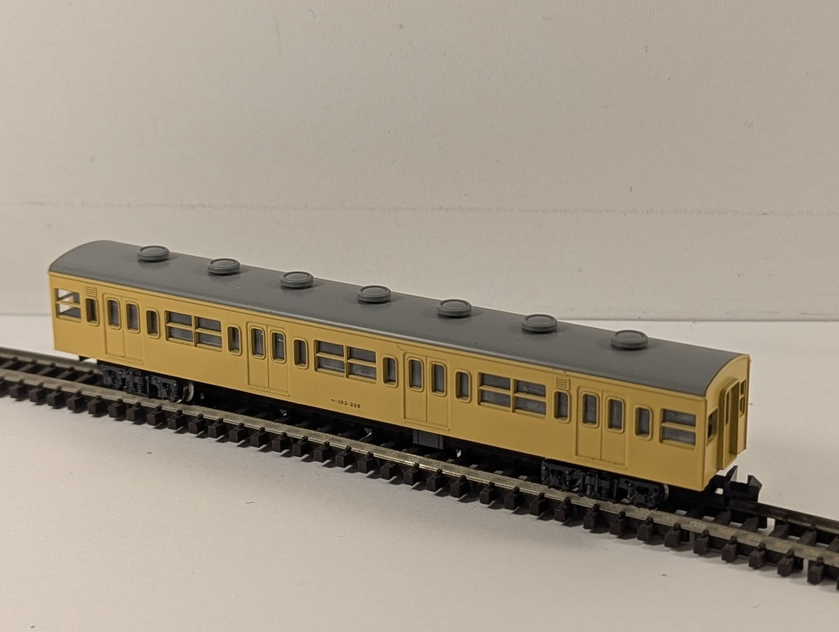 Kato N Gauge JNR Series 103 Saha 103 Intermediate Commuter Coach Passenger Coach