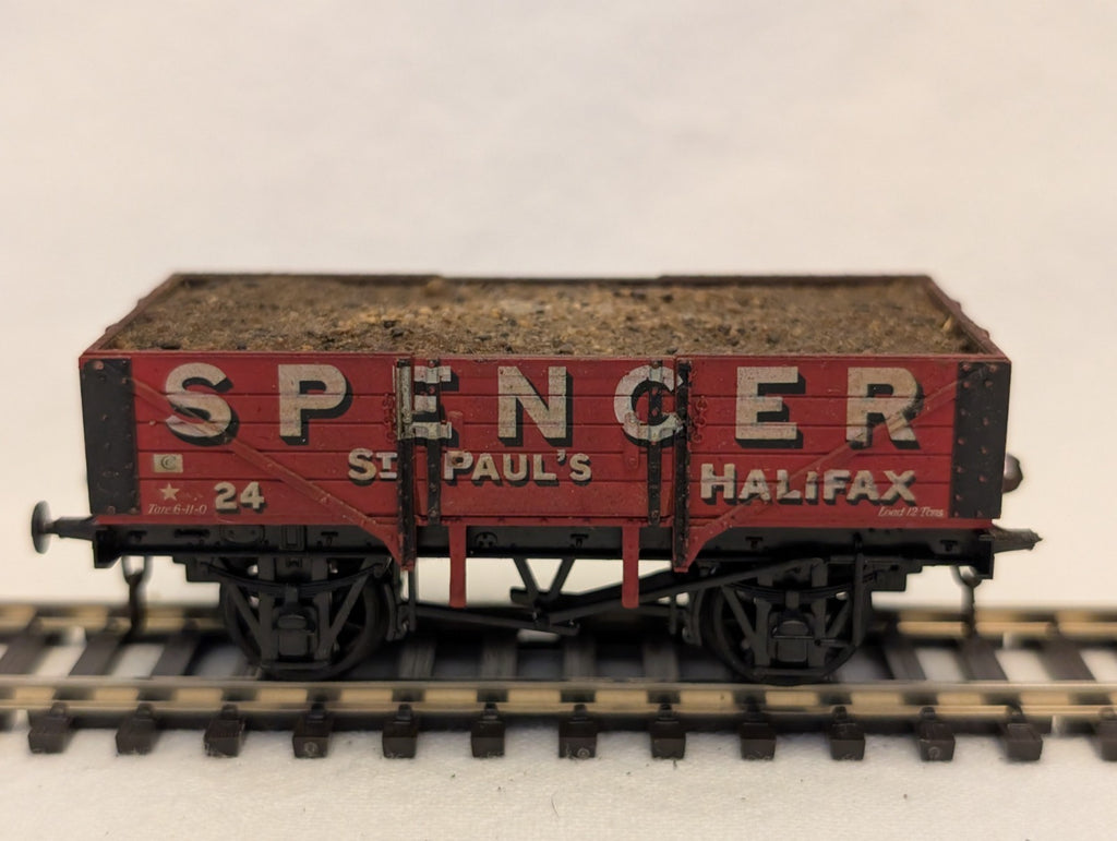 Airfix OO Gauge 7 Plank Wagon Spencer St Paul's Halifax Open Wagon