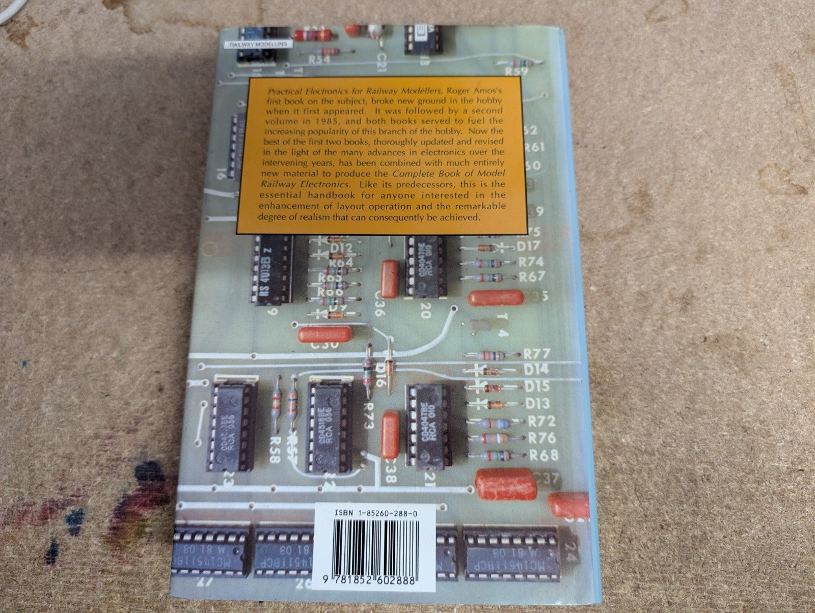 Complete Book of Model Railway Electronics by Roger Amos - 1992 Hardcover Book