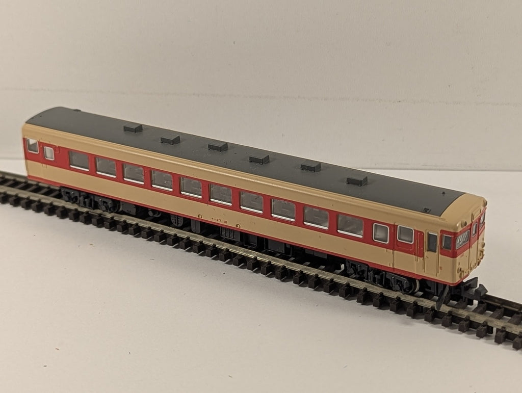 Kato N Scale JNR KiHa 27 Class Diesel Railcar KiHa 27 112 JNR Cream and Red