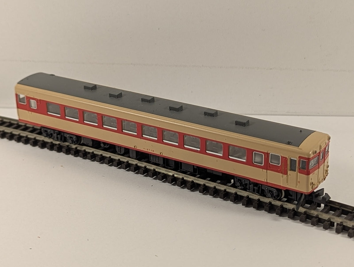 Kato N Scale JNR KiHa 27 Class Diesel Railcar KiHa 27 112 JNR Cream and Red