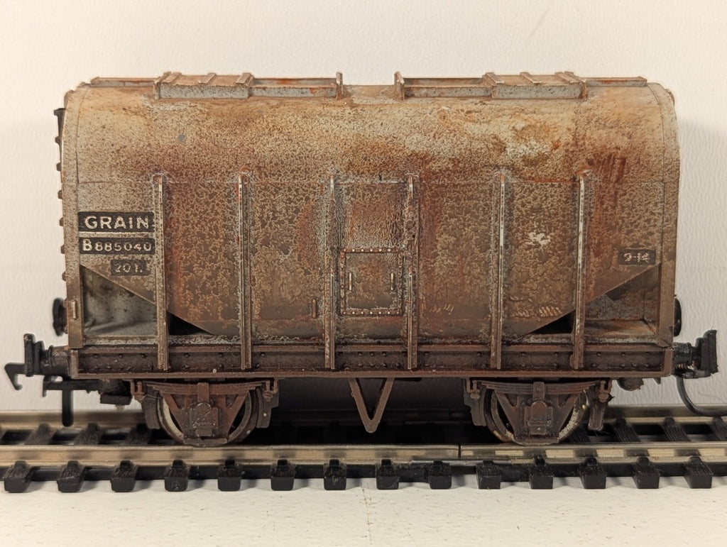 Wrenn Railways W5020 Bulk Grain Wagon “Kelloggs”