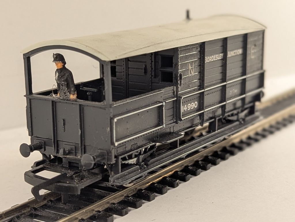 Hornby OO Gauge LNER 20 Ton Brake Van 'Bordesley Junction' 114990 NE Grey