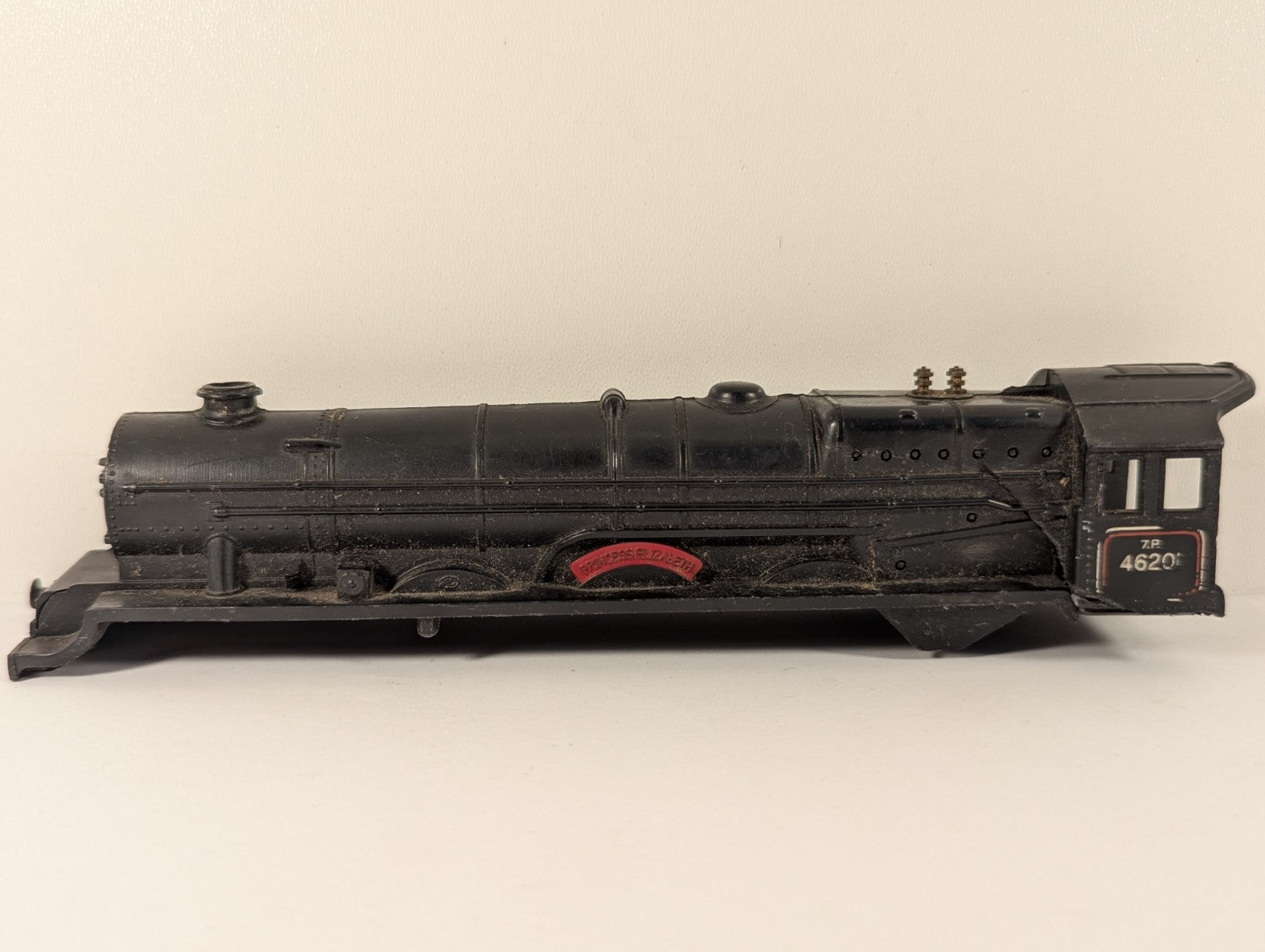 Tri-ang R50 OO Gauge Princess Elizabeth Body Shell BR Black