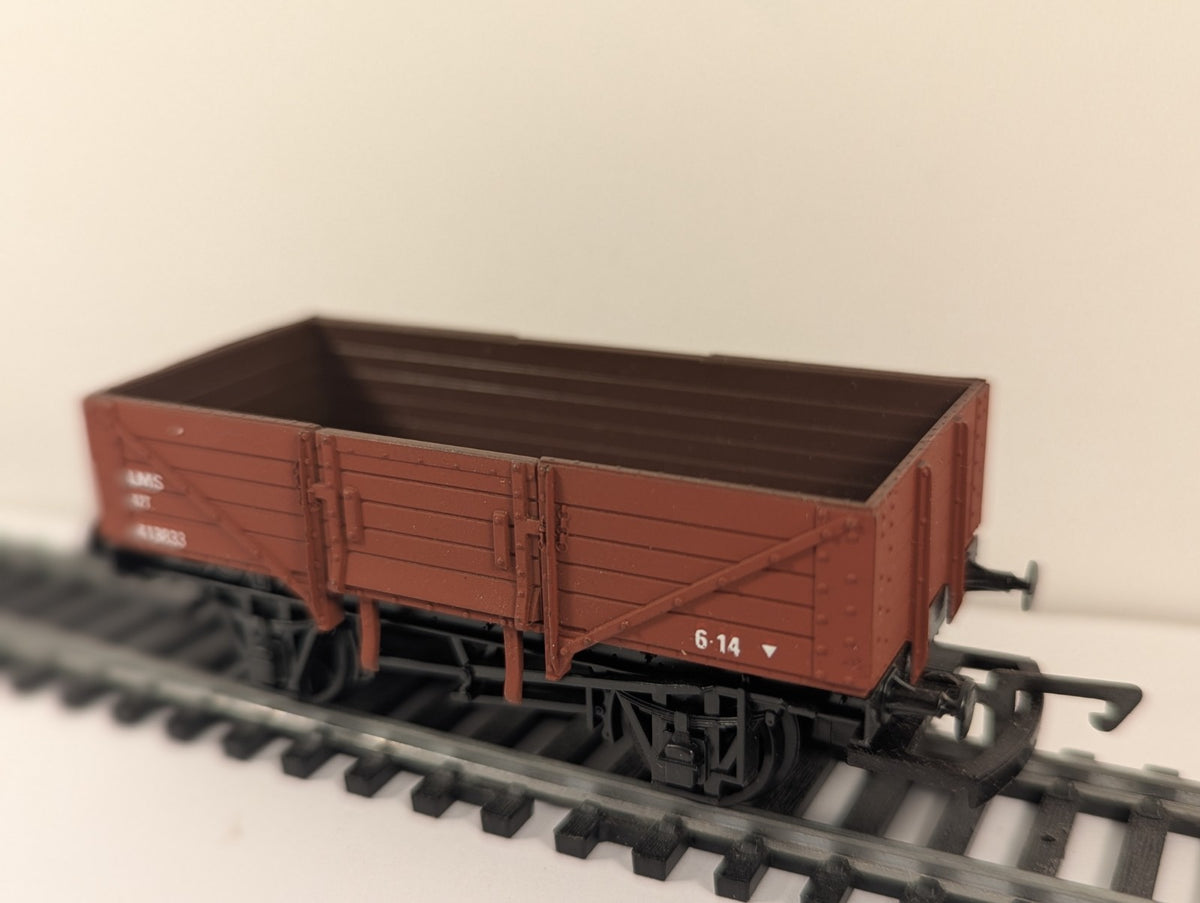 Dapol B3 OO LMS 5 Plank Wagon 413833