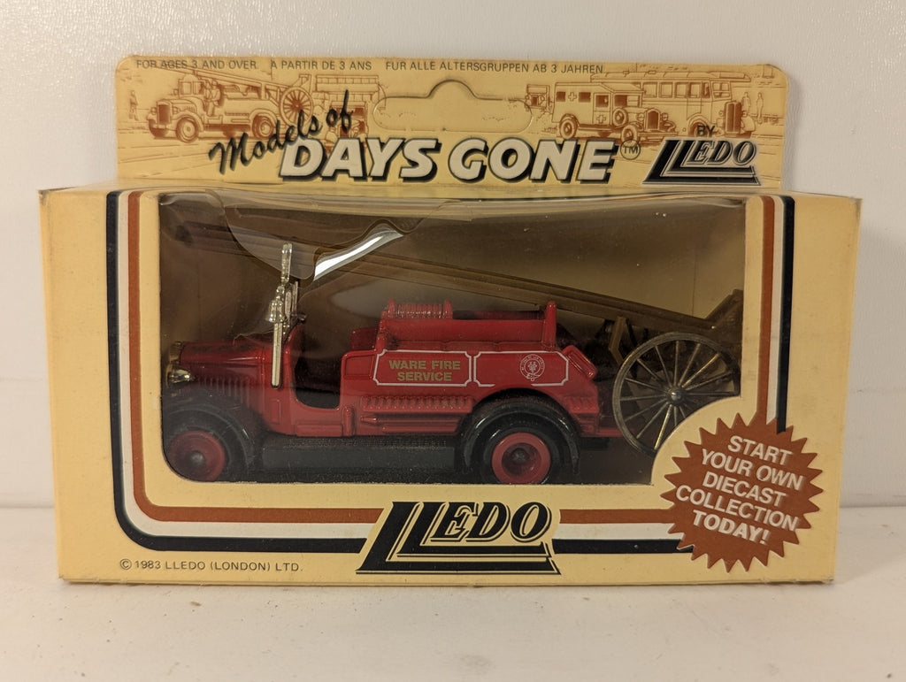 Lledo Dennis Fire Engine Die-cast Model Vehicle Ware Fire Service 12