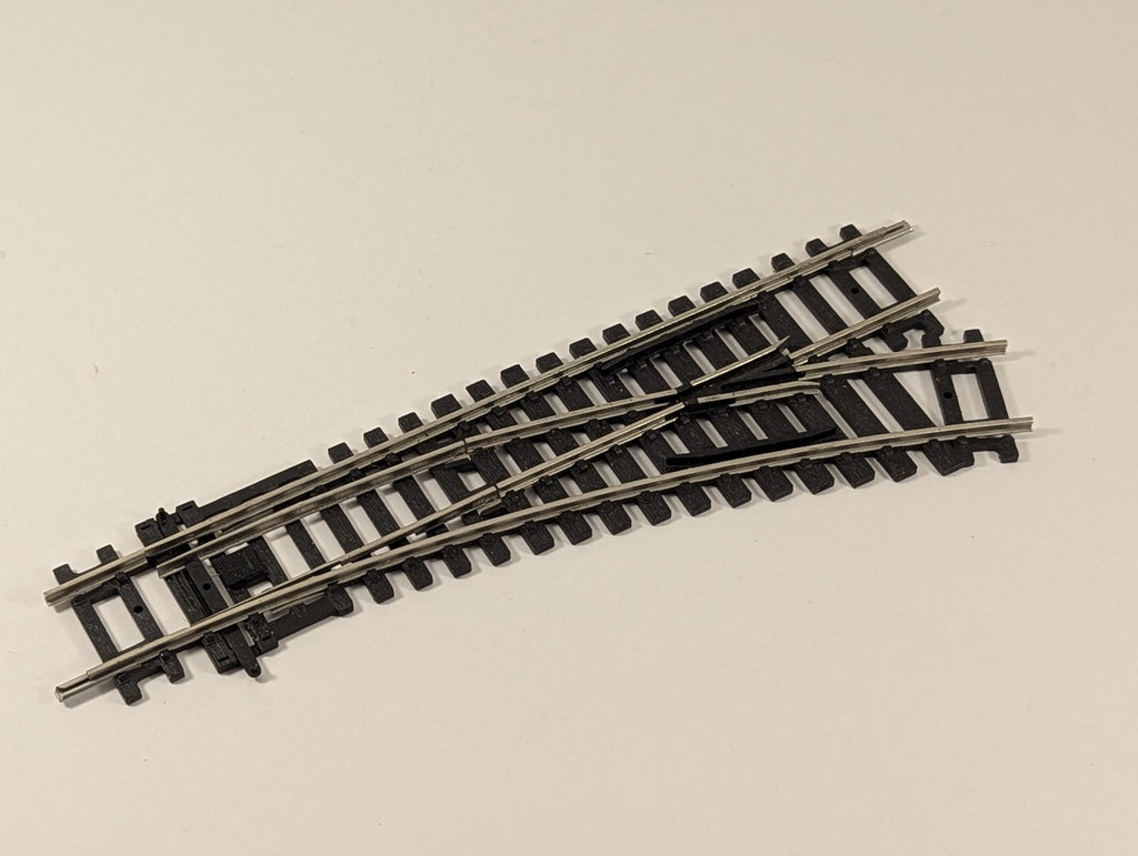 Hornby OO Gauge Right Hand Point Track R8073