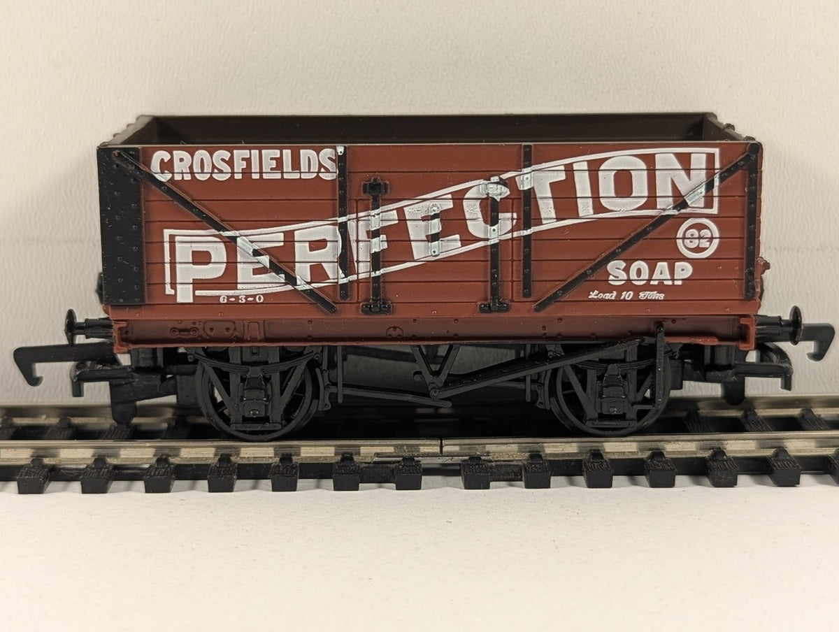 Airfix OO Scale 5-Plank Wagon Goods Wagon 82 Crosfields Perfection Soap