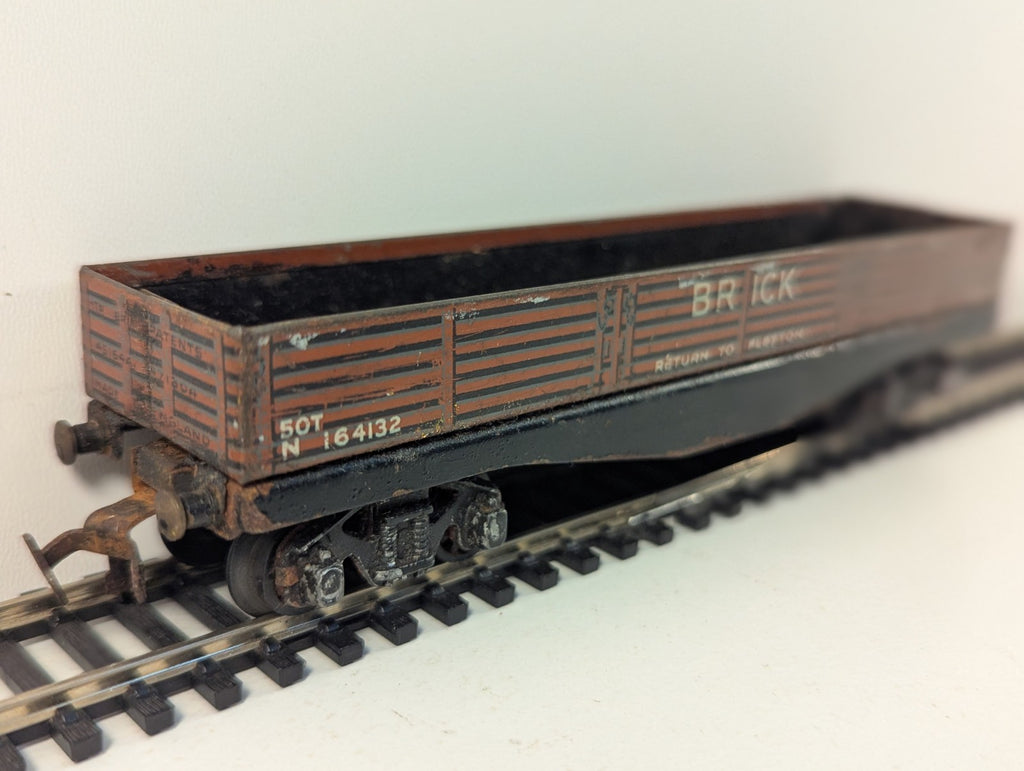 Trix TTR OO Gauge Bogie Brick Wagon