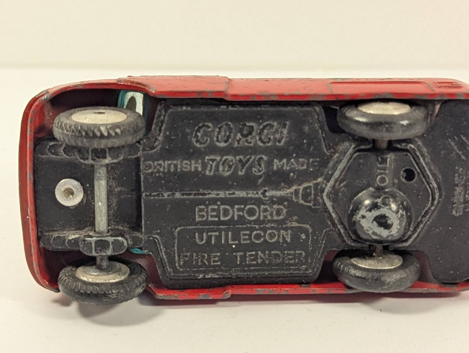 Corgi Toys 423 Bedford Fire Tender Van 1:43 Scale - Chipped Paint