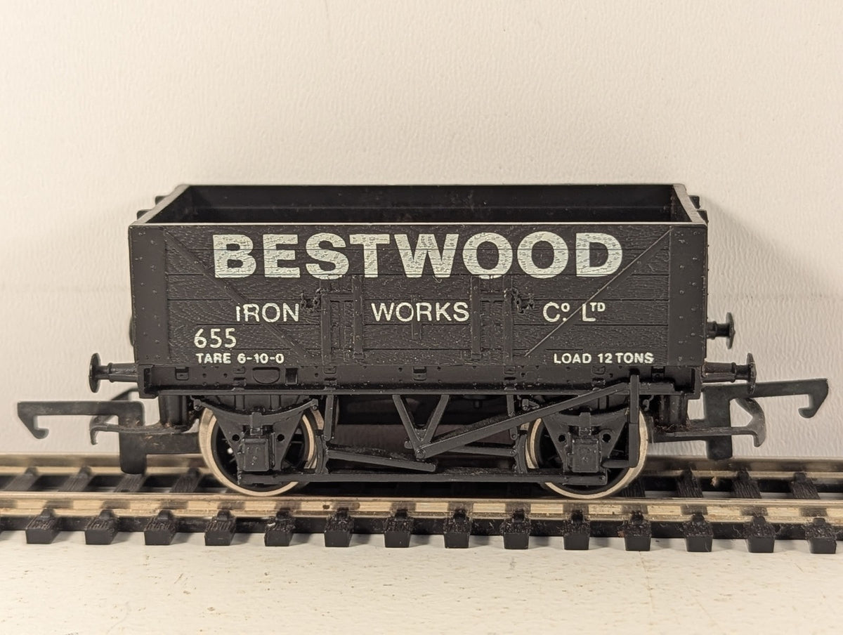 Hornby OO Gauge 7 Plank Wagon 'Bestwood Iron Works' Goods Wagon 655 Black R010