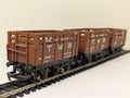 Hornby OO Gauge R6037 Thomas W. Ward Coke Wagon Set (1 Wagon Damaged)