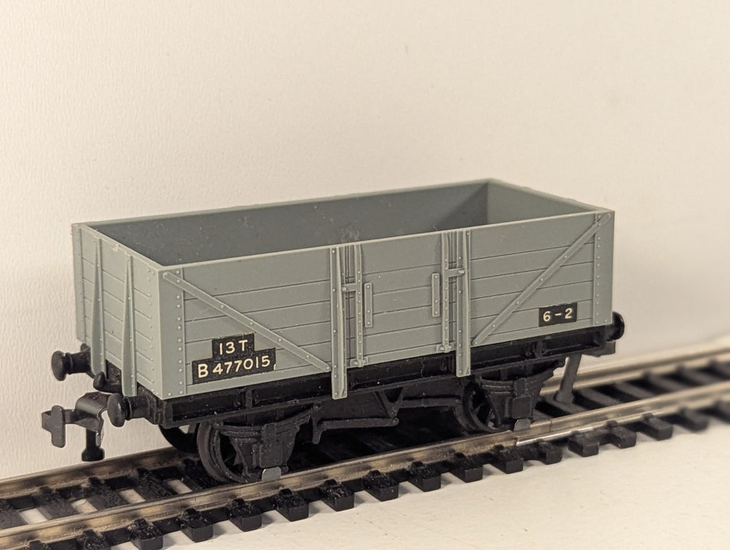 Hornby-Dublo 32074 OO Gauge 13-Ton Standard Wagon - Boxed