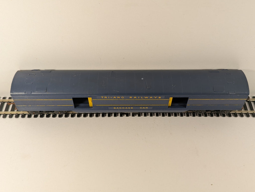 Tri-ang OO Gauge Transcontinental Baggage Car Passenger Coach Blue & Yellow R128