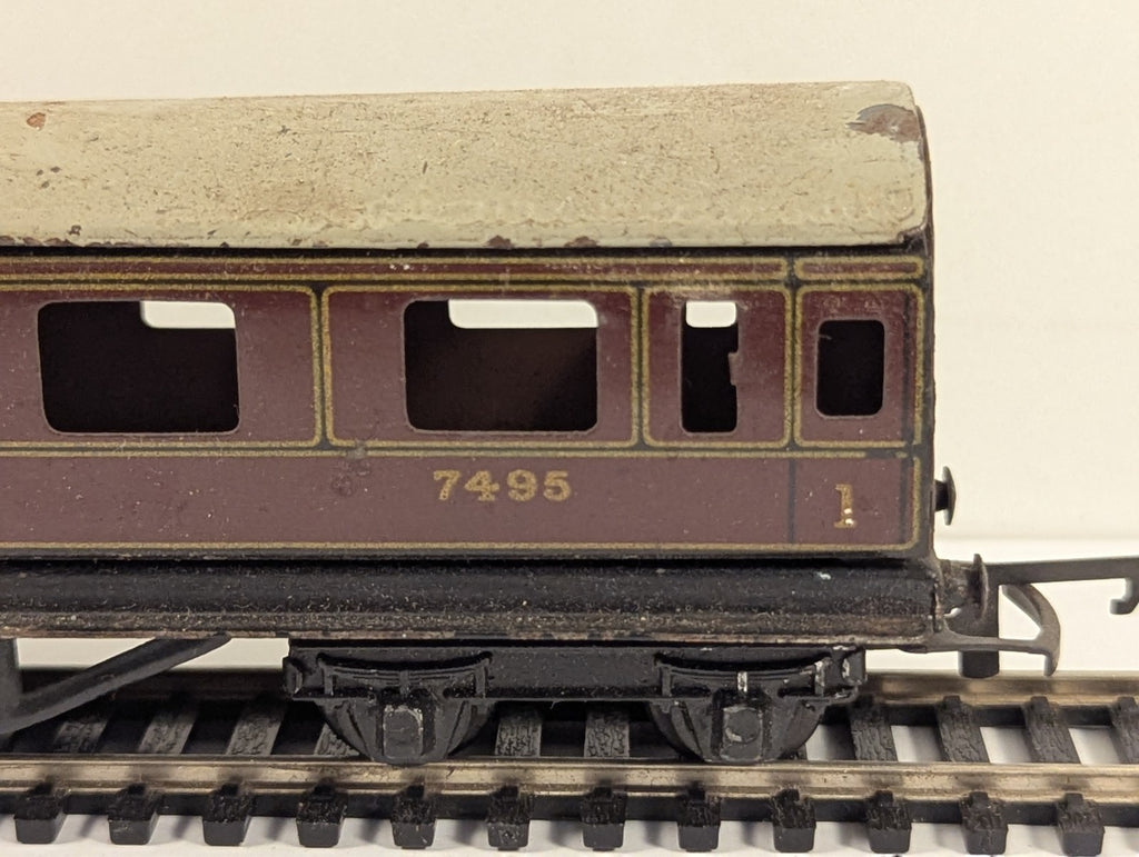 Trix LMS Tinplate 1st Class Composite Coach - Damaged Roof & Chipped Paint