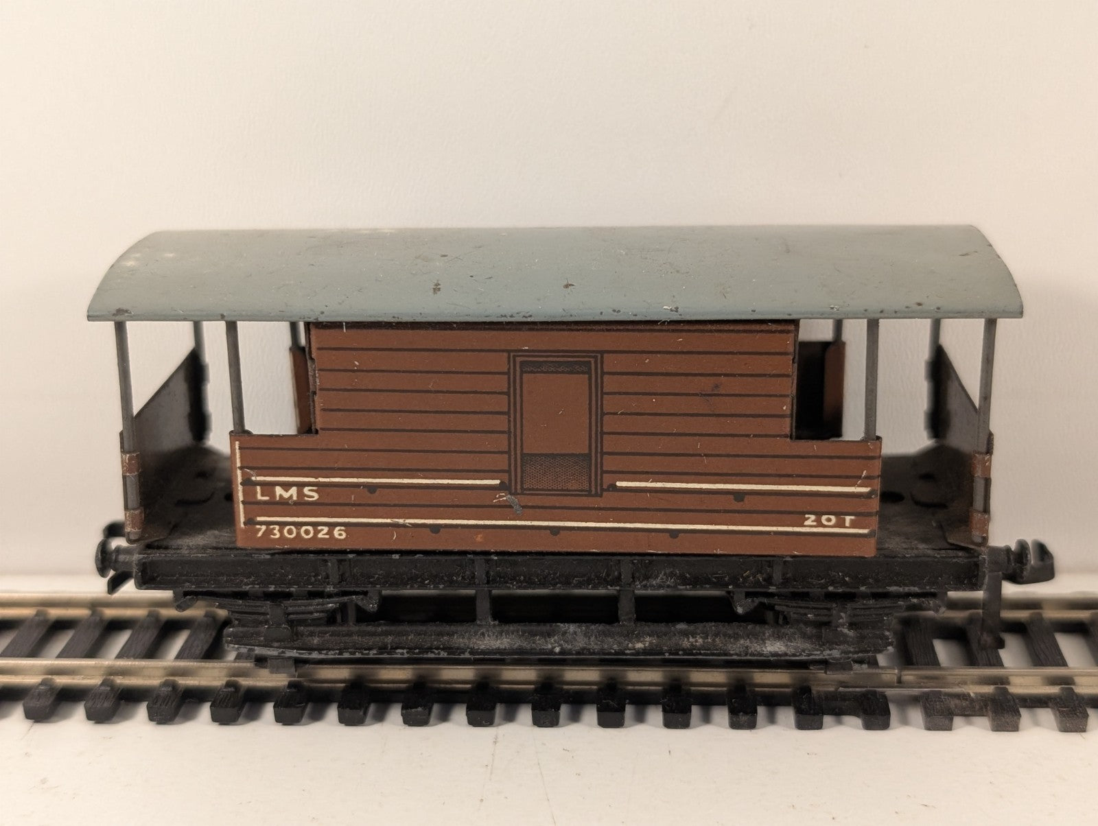 Hornby OO Gauge LMS 20 Ton Brake Van