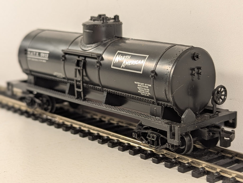Industrial Rail HO Scale Single Dome Tank Car Tank Wagon 5912