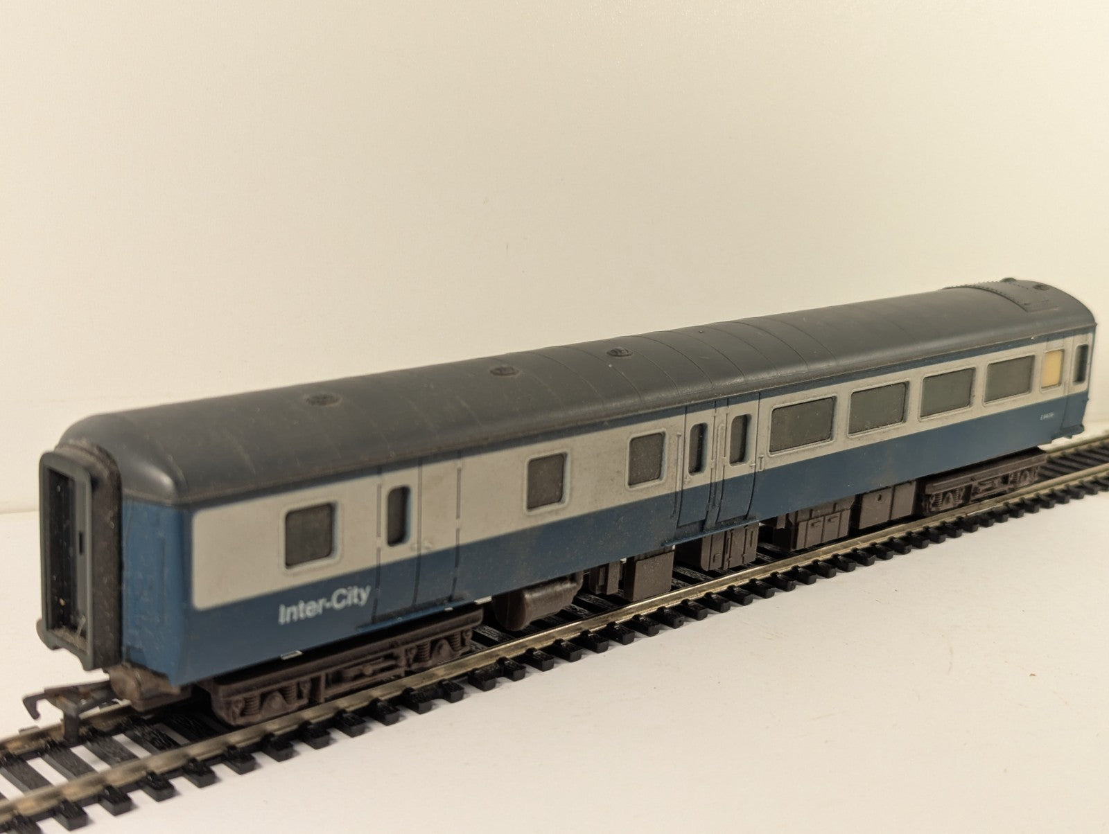 Airfix 54200-5 OO Gauge Intercity Mk2 Brake 2nd Coach