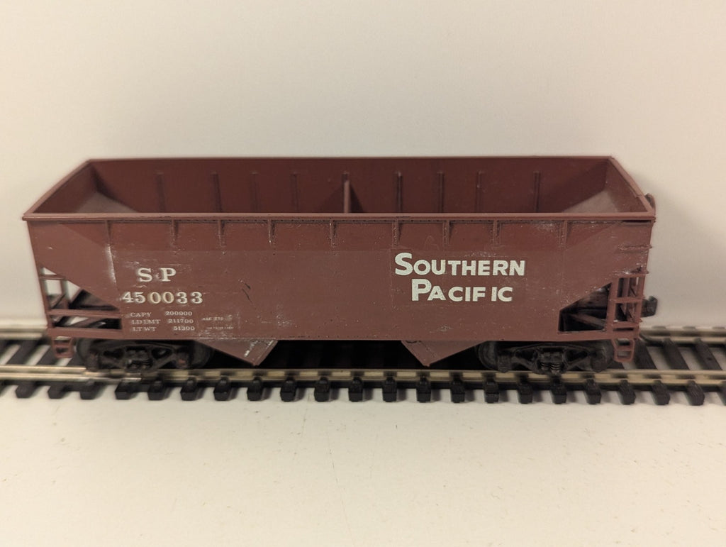 Athearn HO Gauge Southern Pacific Hopper Wagon – Renumbered