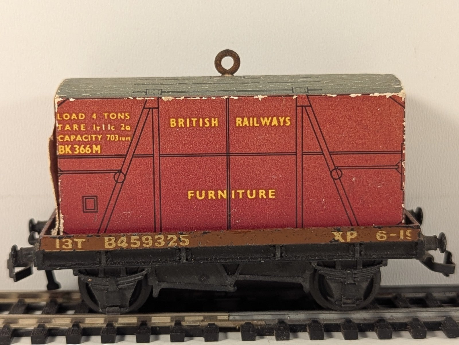 Hornby Dublo OO Gauge Furniture Container Wagon