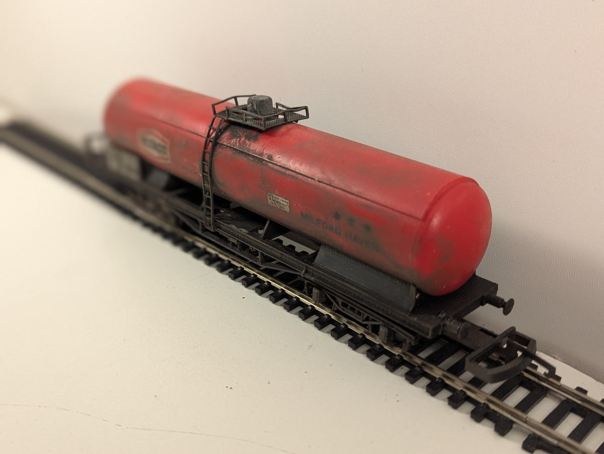 Lima Texaco Milford Haven Bogie Tanker Weathered