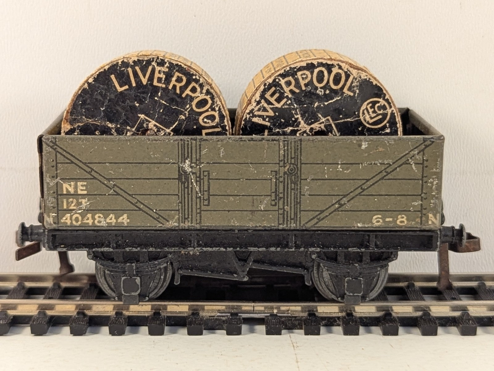 Hornby Dublo OO Gauge D1 NE 5-Plank Open Wagon with Liverpool Cable