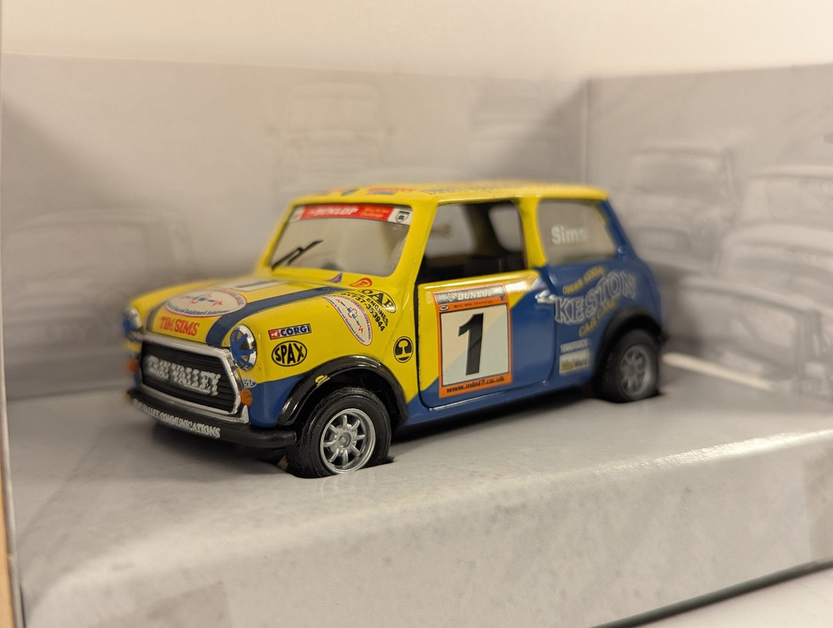 Corgi 1:36 Mini Seven-Mini Se7en Racing Club - Tim Sims Die-cast Model