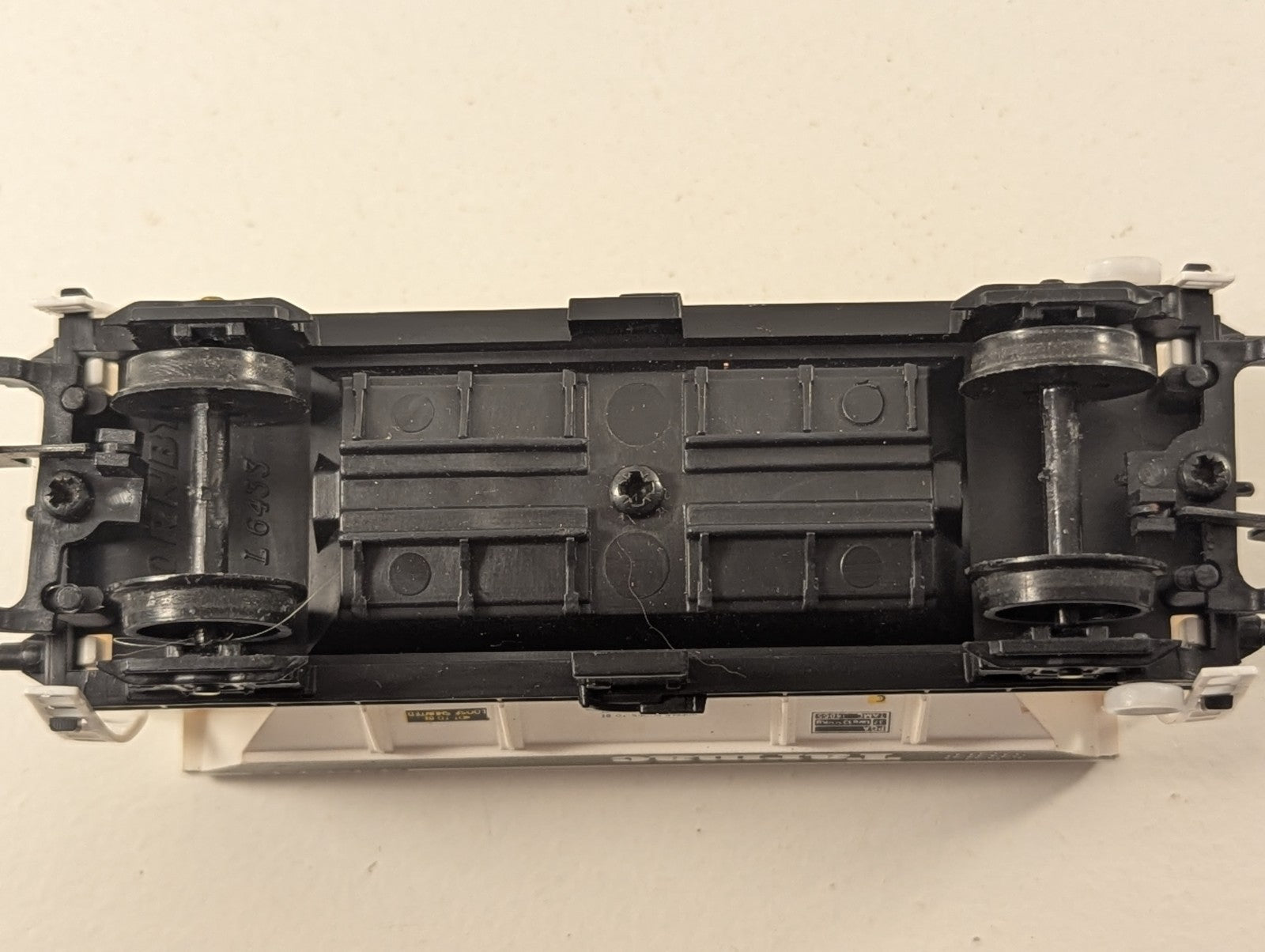 Hornby OO Gauge PGA Hopper Wagon Goods Wagon TAMC 14865 Tarmac R014