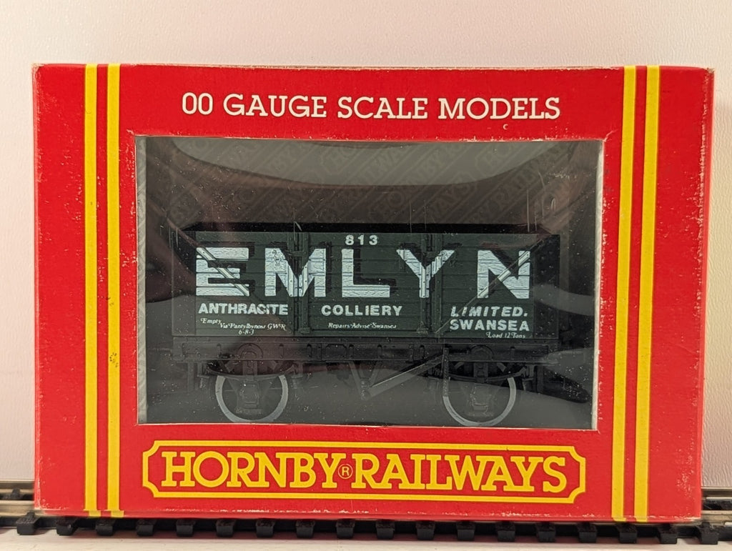 Hornby Railways R.118 OO Gauge "Emlyn" Open Wagon - Boxed