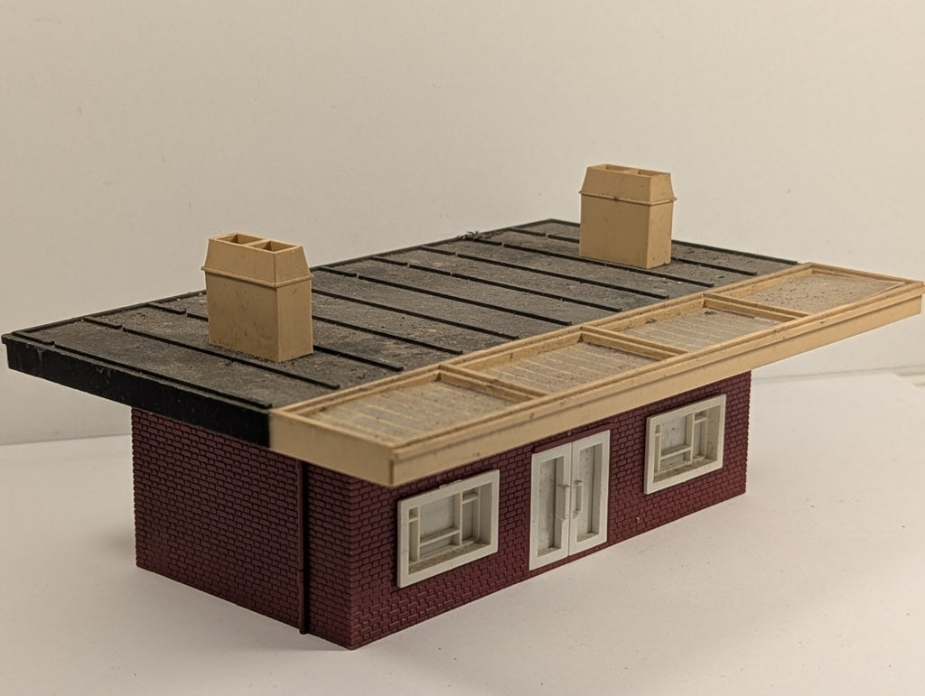 Tri-ang OO Gauge R278 Modern Station Waiting Room