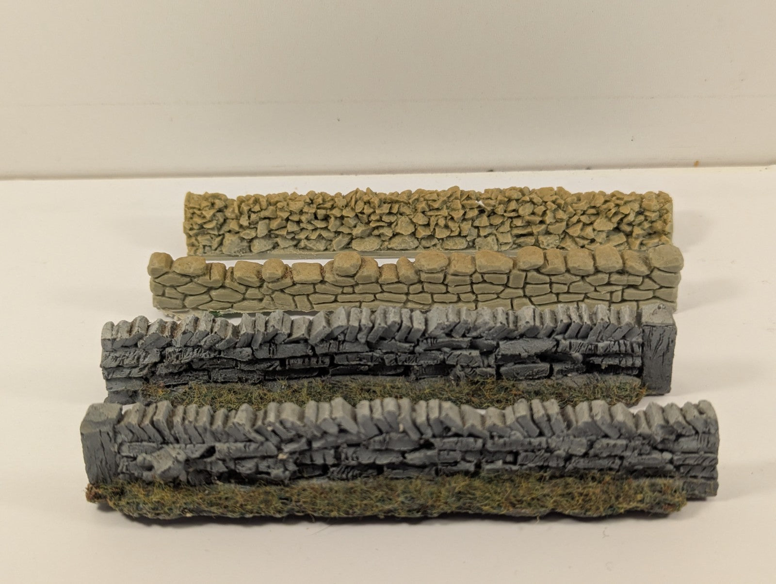 Woodland Scenics Dry Stone Walls Model Railway Scenery - OO Gauge
