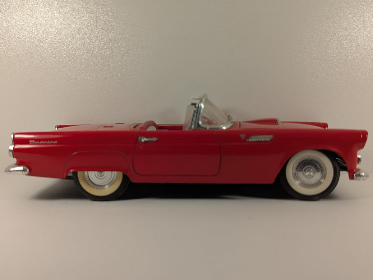 Revell 1:18 1955 Ford Thunderbird Diecast Model Car 55 T-BIRD Red 8803