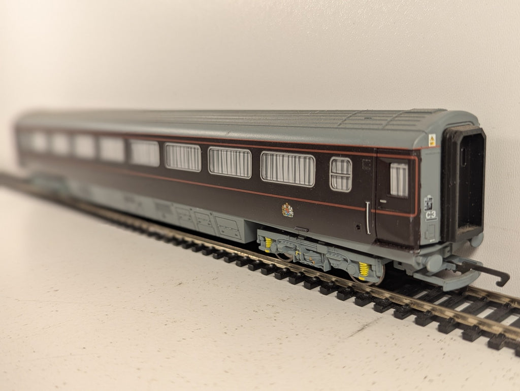 Hornby OO Gauge HRH The Duke of Edinburgh's Saloon Passenger Coach 2904