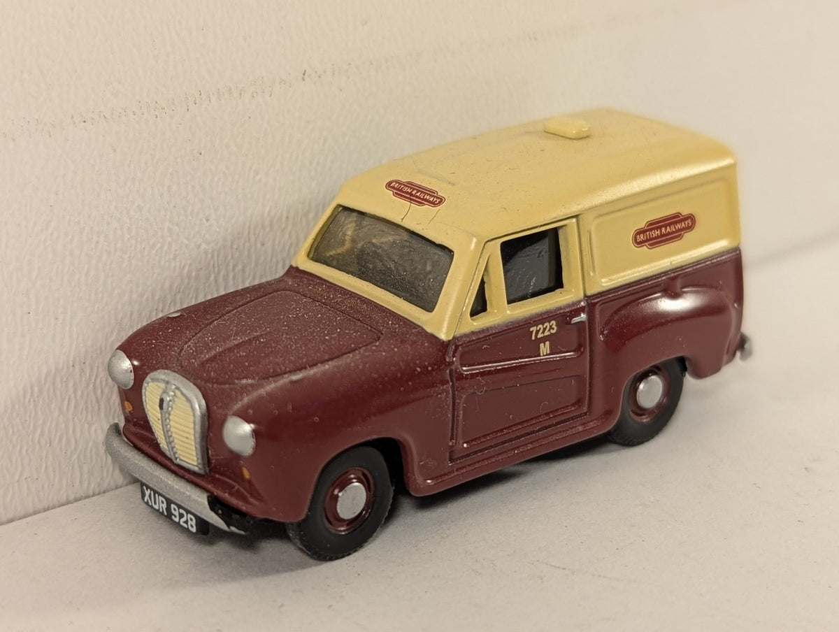 Classix OO Gauge Austin A-35 Van Die-cast Vehicle 7223/M