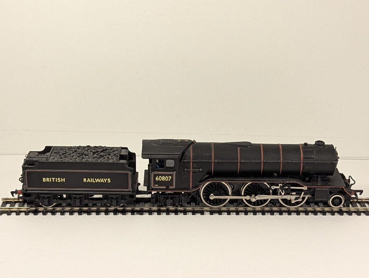 Bachmann OO Gauge Class V2 60807 Steam Locomotive BR Lined Black