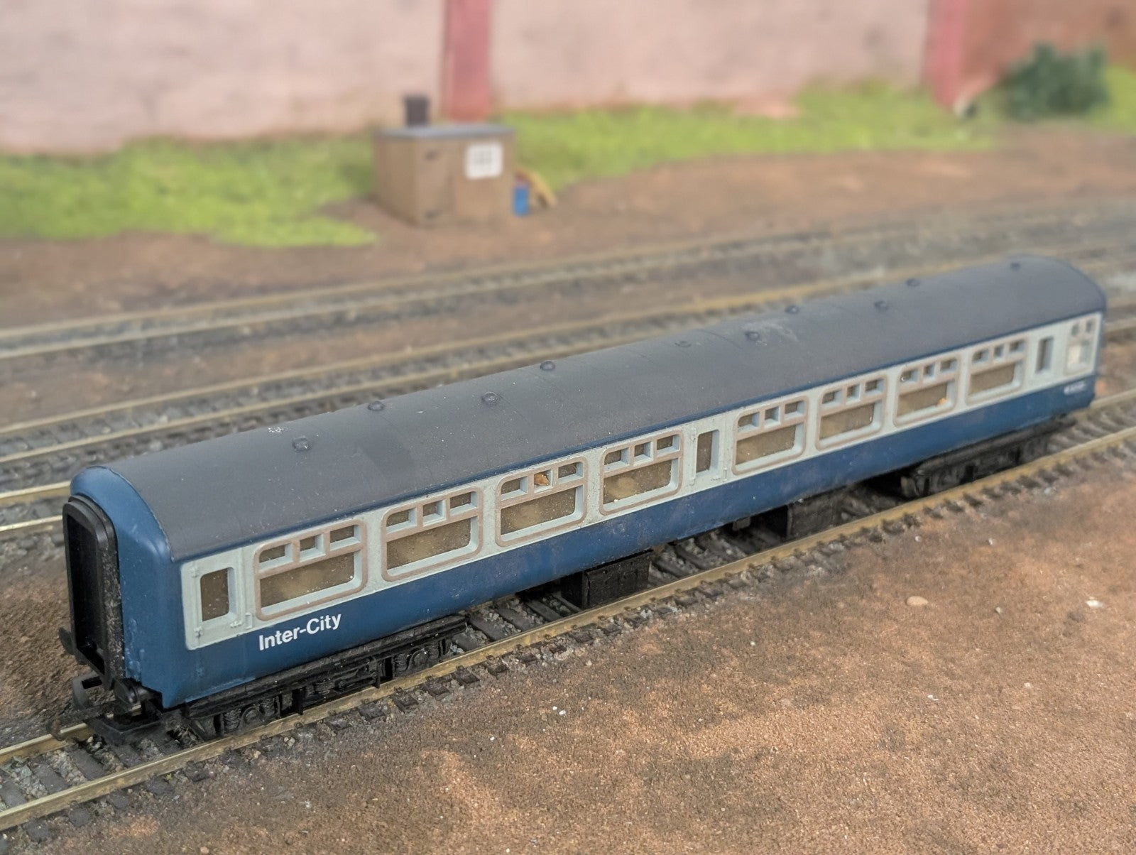 Hornby R417 BR MK2 TSO Tourist Standard Open M5232 BR Blue/Grey