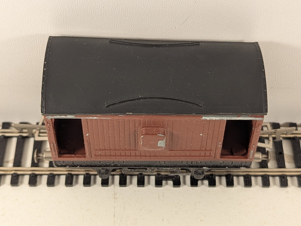 Graham Farish NE Brown 20T Brake Van