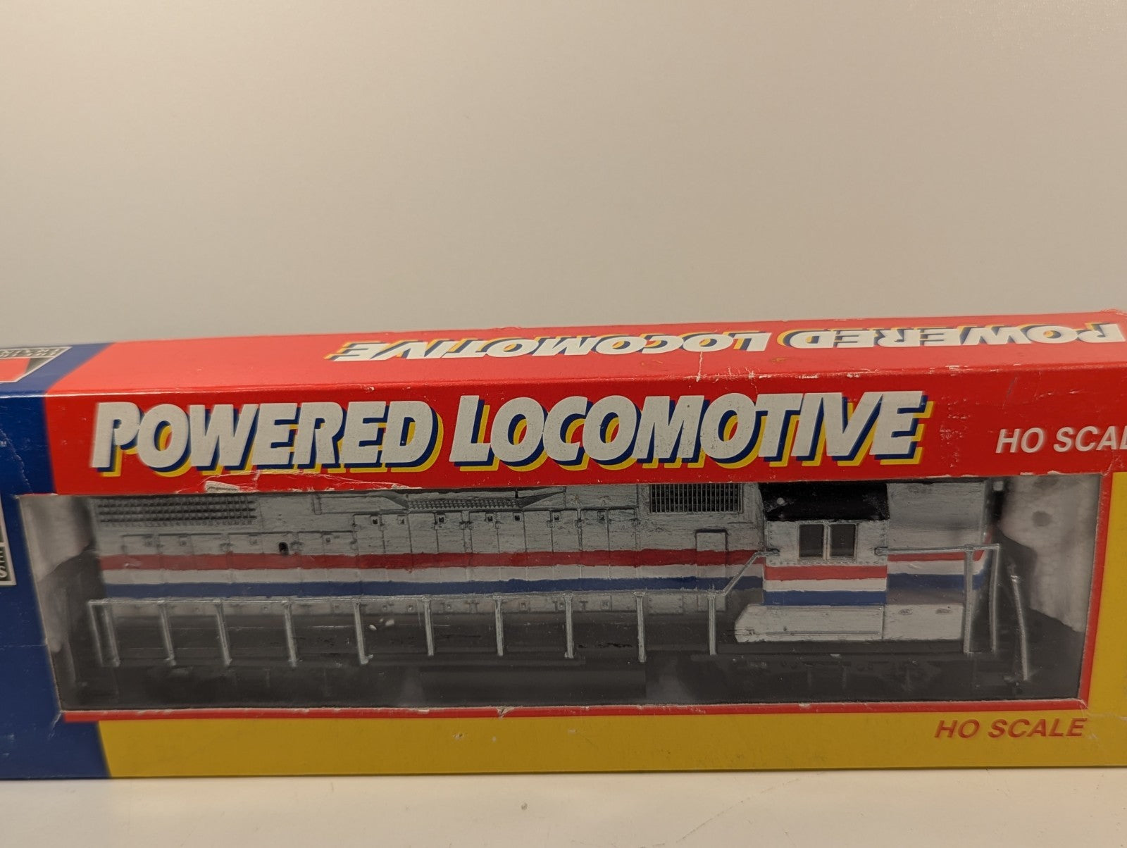 Life-Like HO Gauge GP38 Diesel Locomotive – Repainted