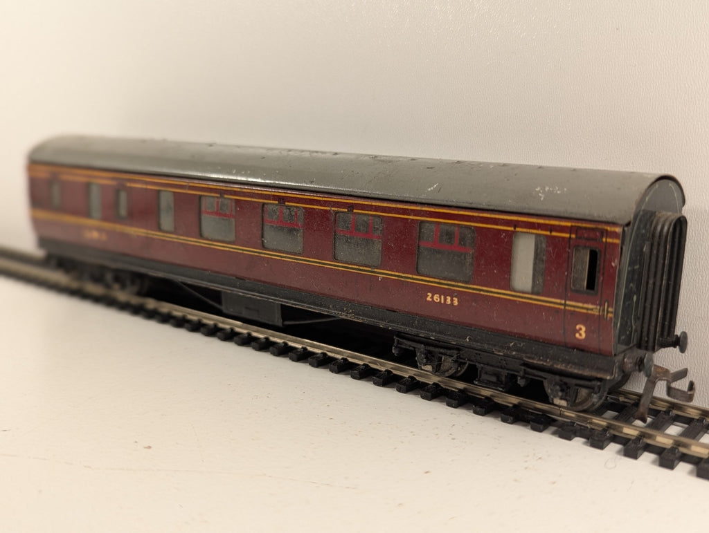 Hornby Dublo OO Gauge LMS Brake 3rd Coach