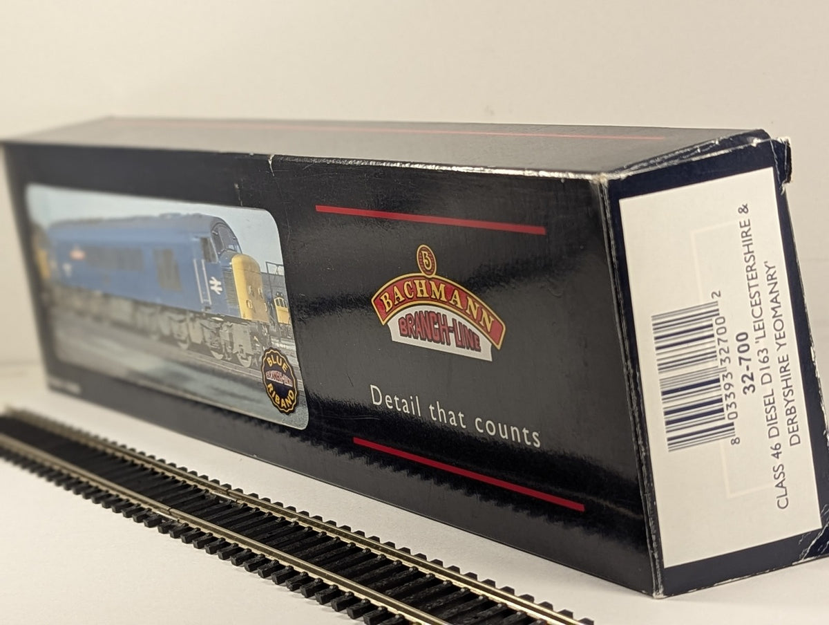 Bachmann OO Gauge Class 46 D163 Leicestershire & Derbyshire Yeomanry