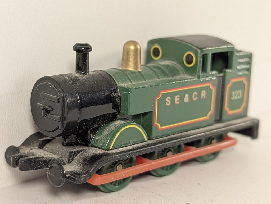 Ertl Bluebell Die-cast Locomotive 323 SE&CR Green