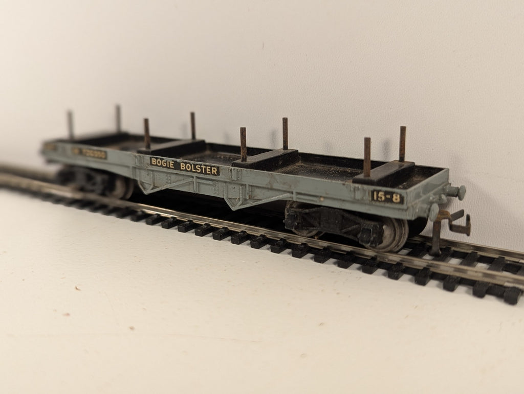 Hornby Dublo 32051 OO Gauge BR Grey Bogie Bolster Wagon - Wrong Box