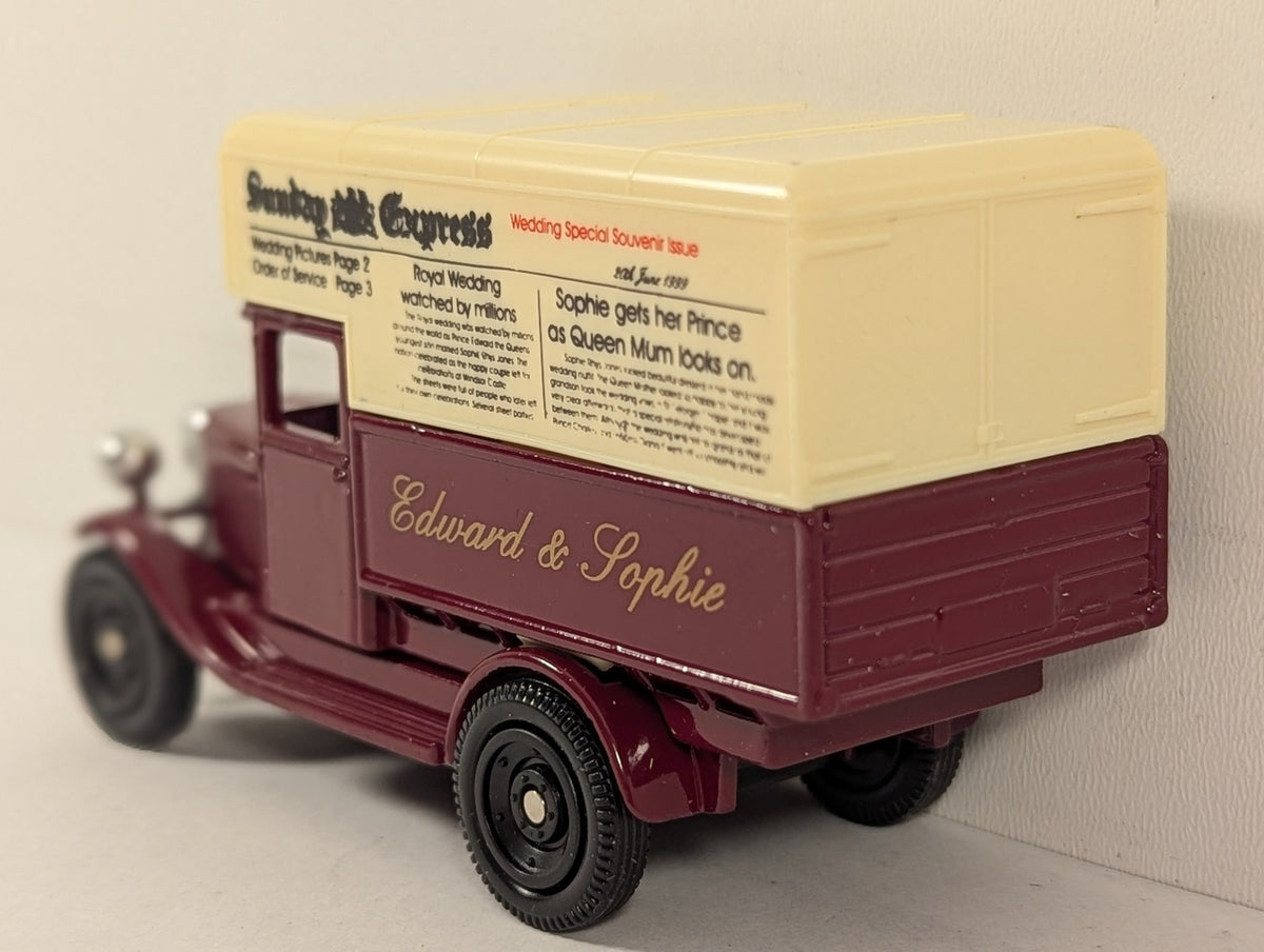 Oxford Diecast Edward & Sophie Royal Wedding Souvenir Van Die-cast Model Vehicle