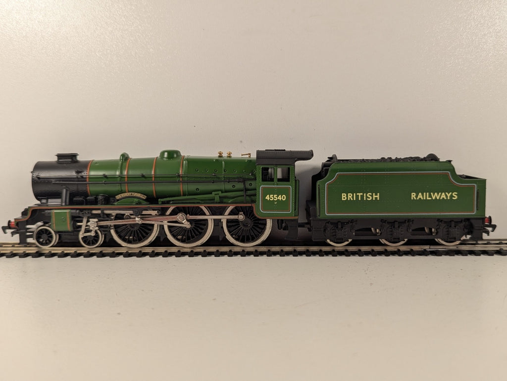 Mainline 37-075 Rebuilt Patriot Class 4-6-0 "Sir Robert Turnbull" BR Apple Green