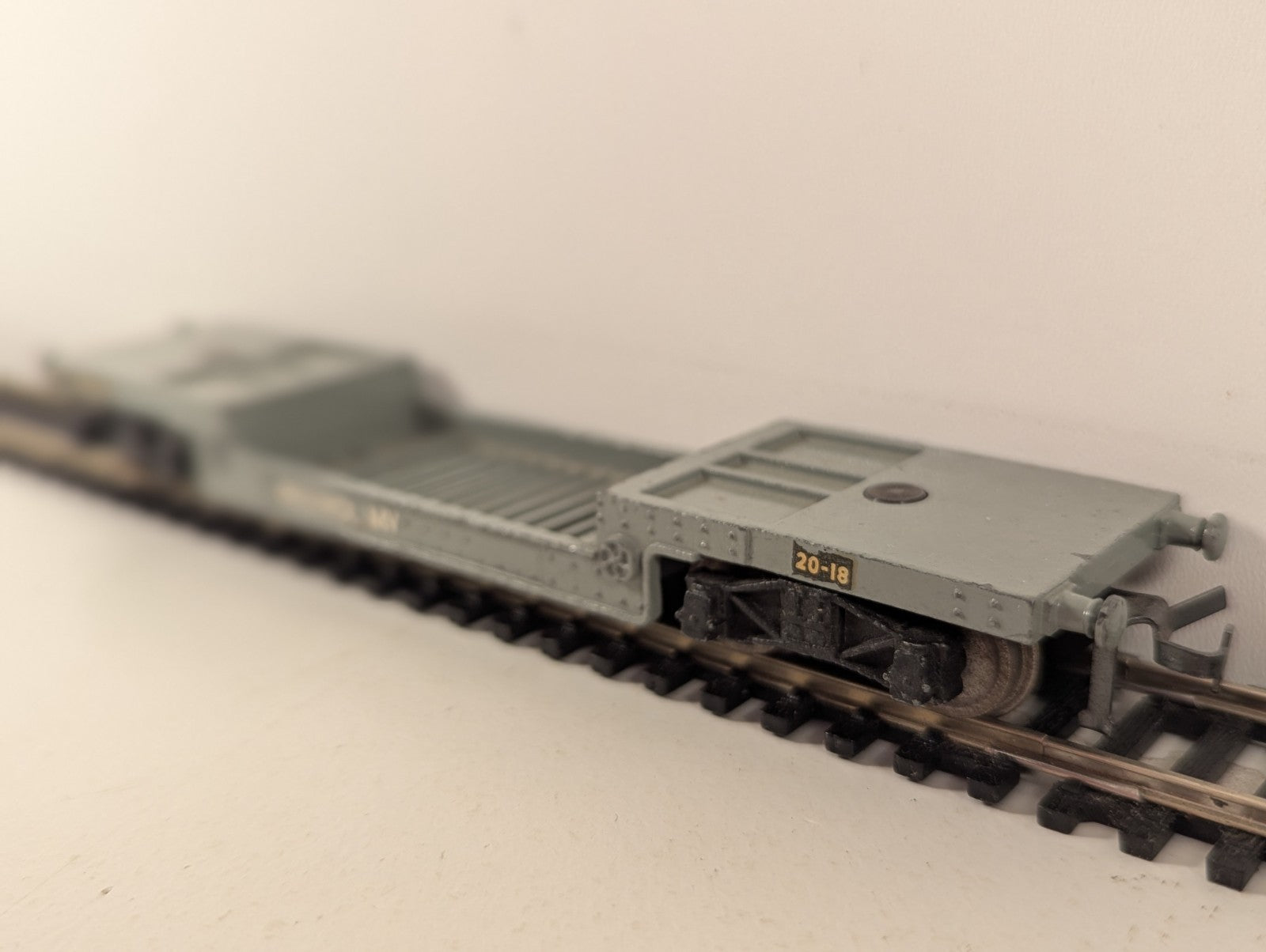 Hornby Dublo 40 Ton Bogie Well Wagon Weltrol MV OO Gauge