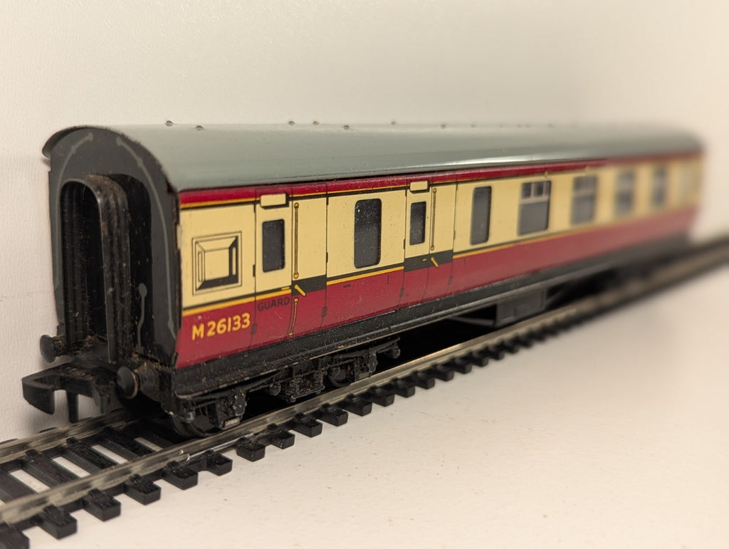 Hornby Dublo OO Gauge BR Maroon Suburban Brake Coach