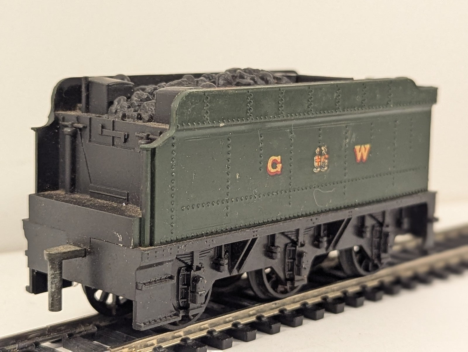 Tri-ang OO Gauge GWR 6-Wheel Tender GWR Green