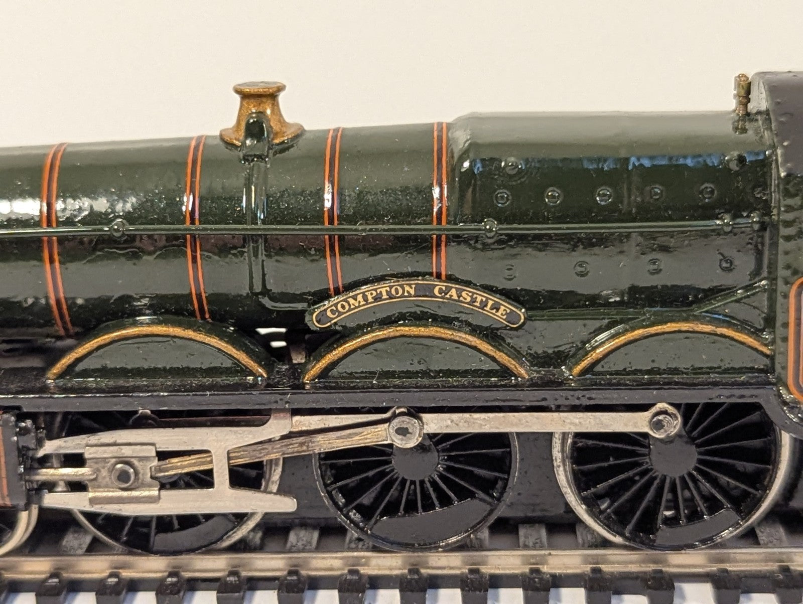 Hornby Dublo GWR 4-6-0 Castle Class No. 5072 Compton Castle Repainted